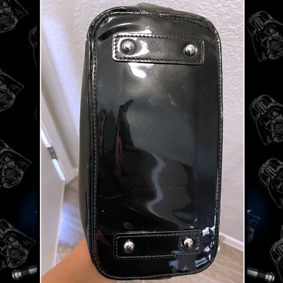 💋NEW💋 LOUNGEFLY Captain Phasma Star Wars Bag - Picture 5 of 8